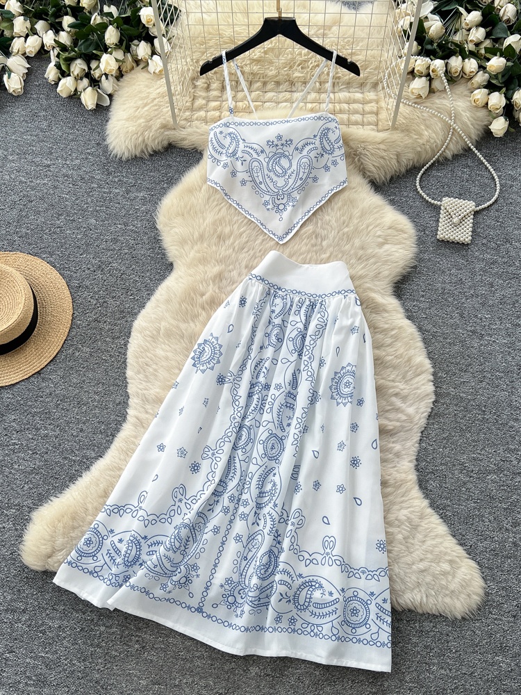 Embroidery In The Piece - Summer Floral Embroidery Two-Piece Set Women's