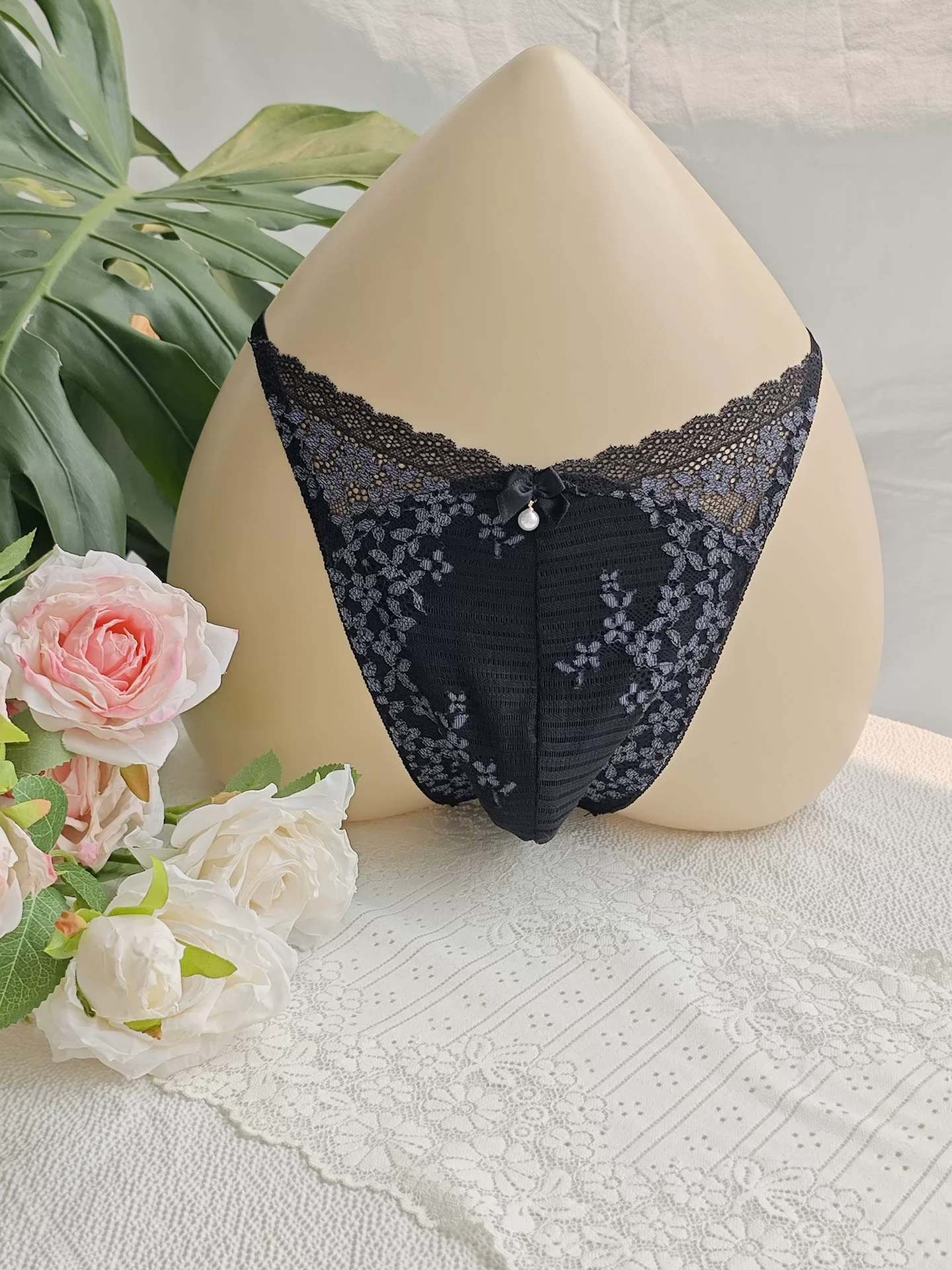 Black Lace Man's T-brief Embro – обзор и цена Embroidery Gift