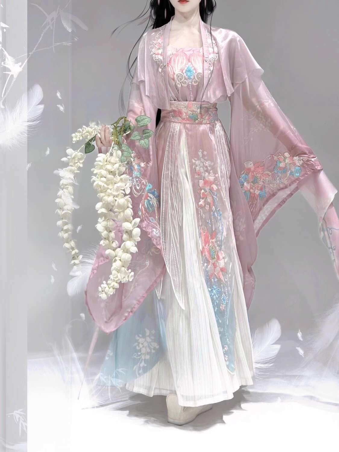 New Hanfu Wei Jinfeng Heavy In – обзор и цена Embroidery In The Piece