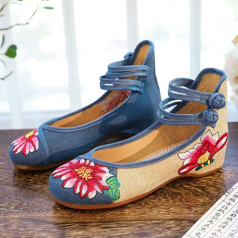 Woman Wedges Embroidered Cloth – обзор и цена Embroidery Horse